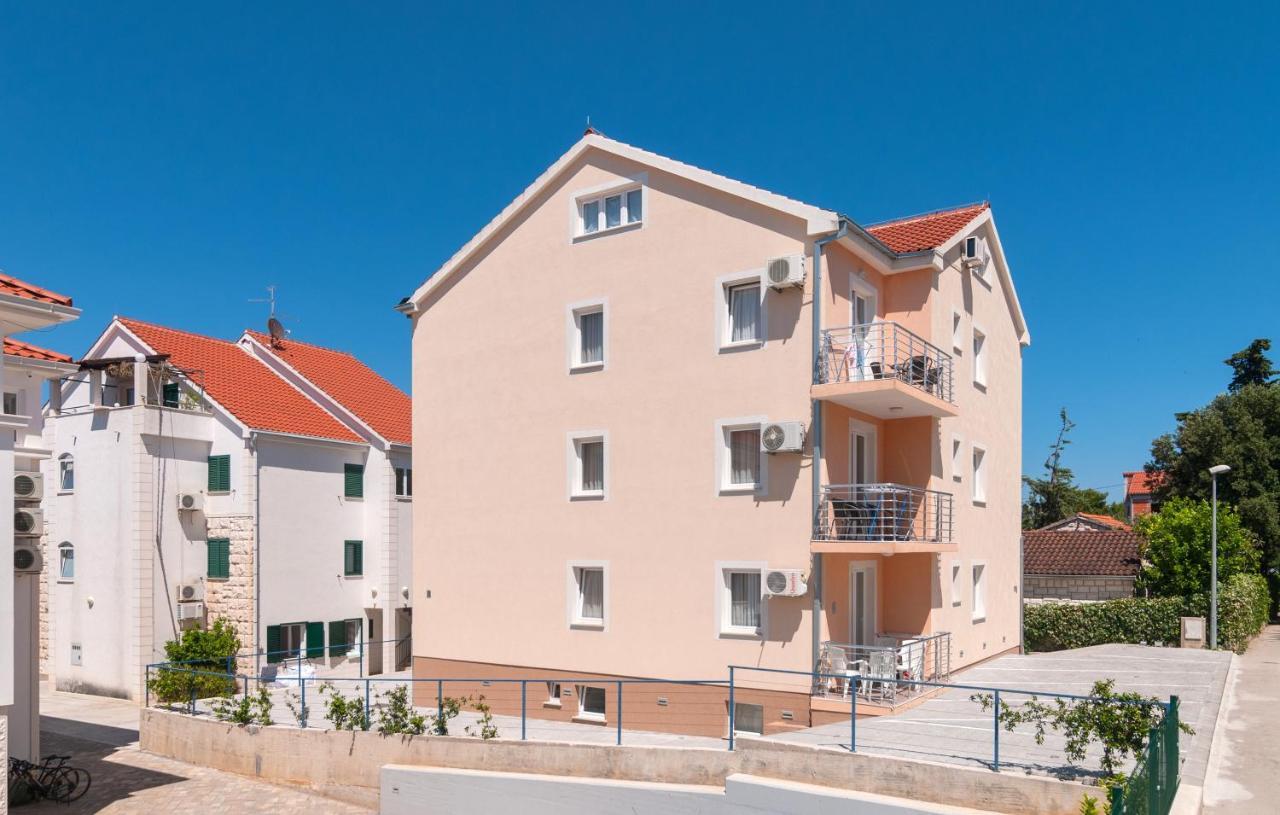 Apartments Island Beat Supetar Εξωτερικό φωτογραφία