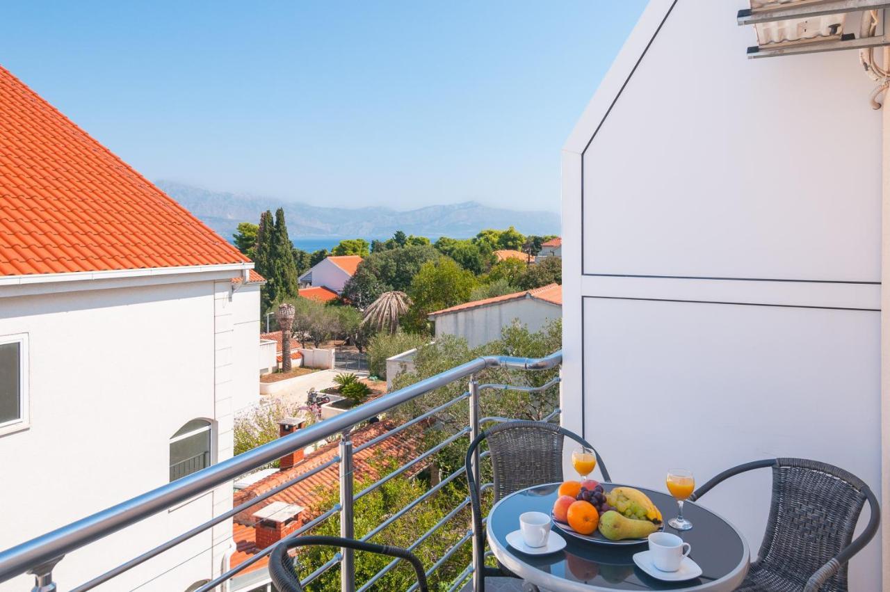 Apartments Island Beat Supetar Εξωτερικό φωτογραφία
