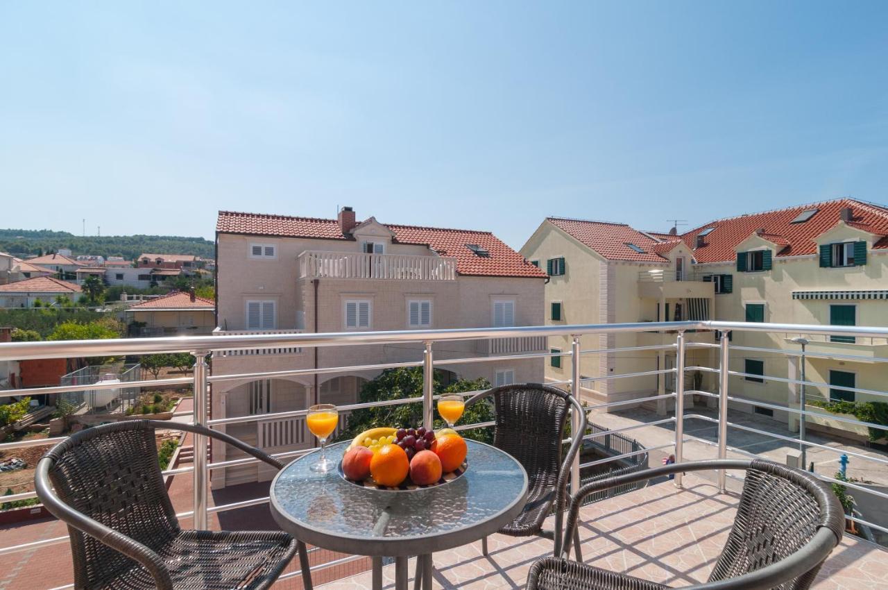 Apartments Island Beat Supetar Εξωτερικό φωτογραφία