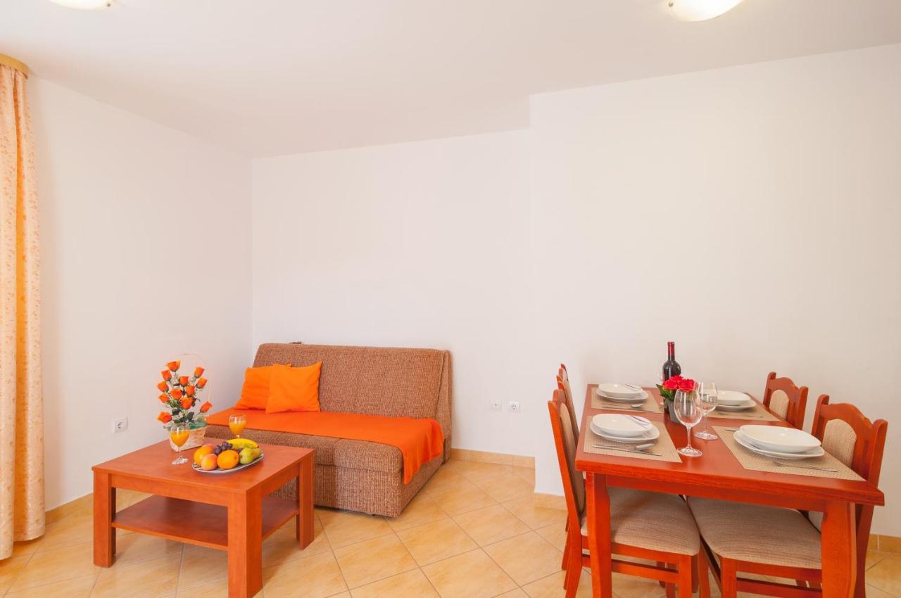 Apartments Island Beat Supetar Εξωτερικό φωτογραφία