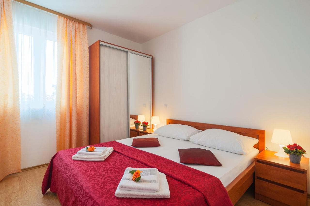 Apartments Island Beat Supetar Εξωτερικό φωτογραφία