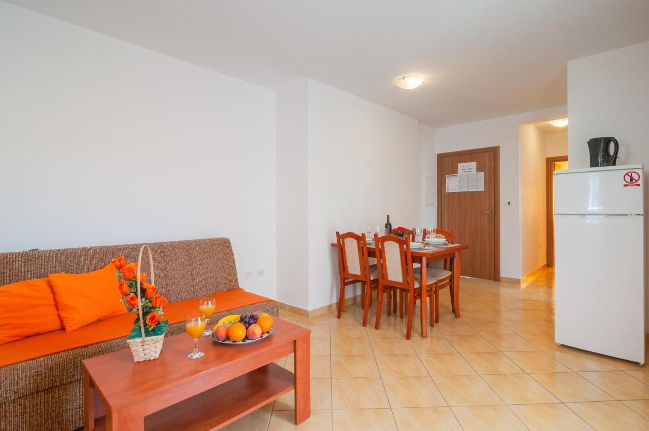 Apartments Island Beat Supetar Εξωτερικό φωτογραφία